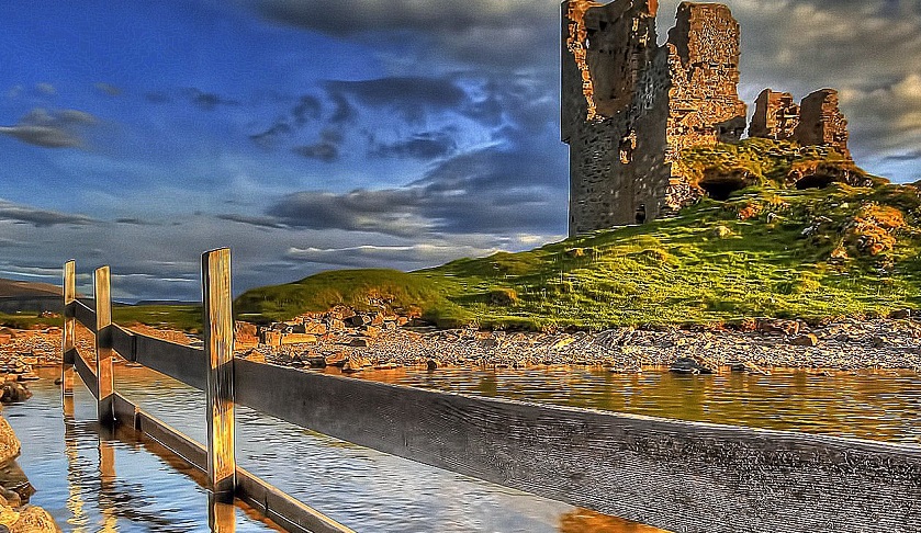 Ardveck castle on the west coast of Scotland a glorious ruin