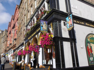A traditional Scottish pub on the Royal Mile, Edinburgh